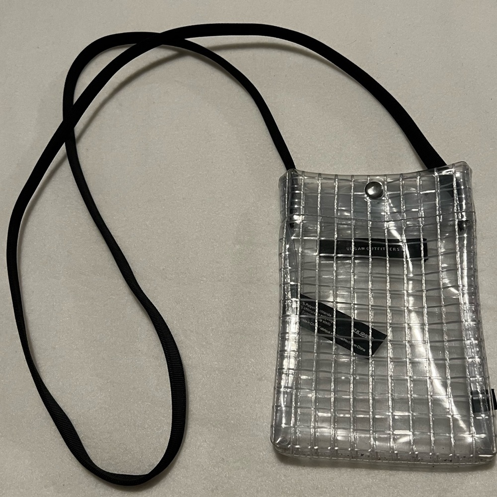 urban outfitters purse